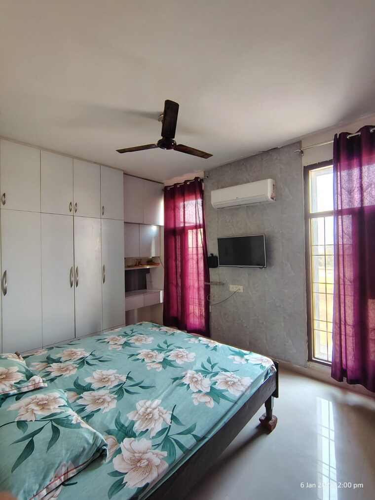 Bedroom, sector 115 1 Bedroom 800 Sq.Ft. Apartment In Sector 115 Mohali 9299111