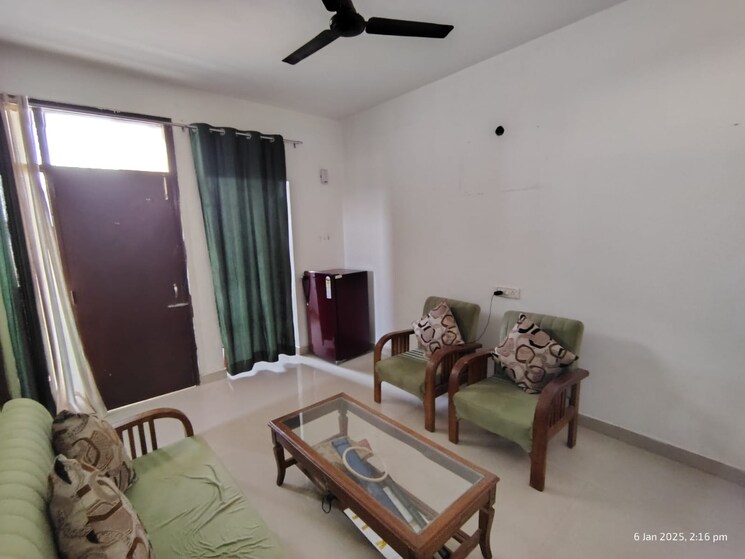 Living Room, sector 115 1 Bedroom 800 Sq.Ft. Apartment In Sector 115 Mohali 9299111