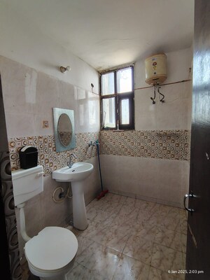 Bathroom in 1 BHK Apartment at Sector 115 – for Rent