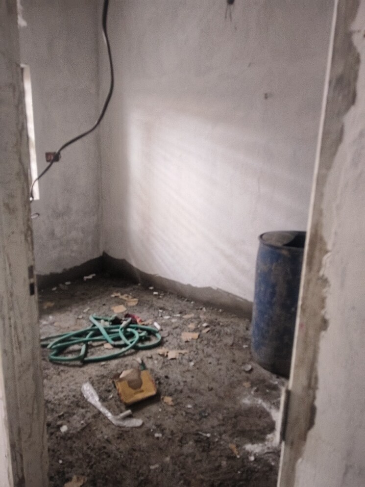 Bathroom, sector 87 2 Bedroom 50 Sq.Yd. Independent House In Sector 87 Faridabad 9299109