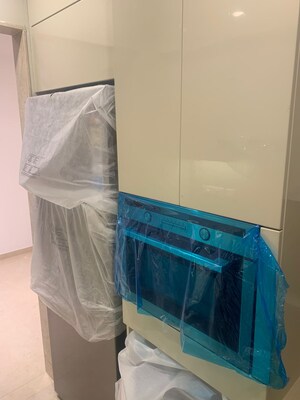 Furnished Amenities in 3 BHK Apartment at Hiranandani Highland, Powai – for Rent