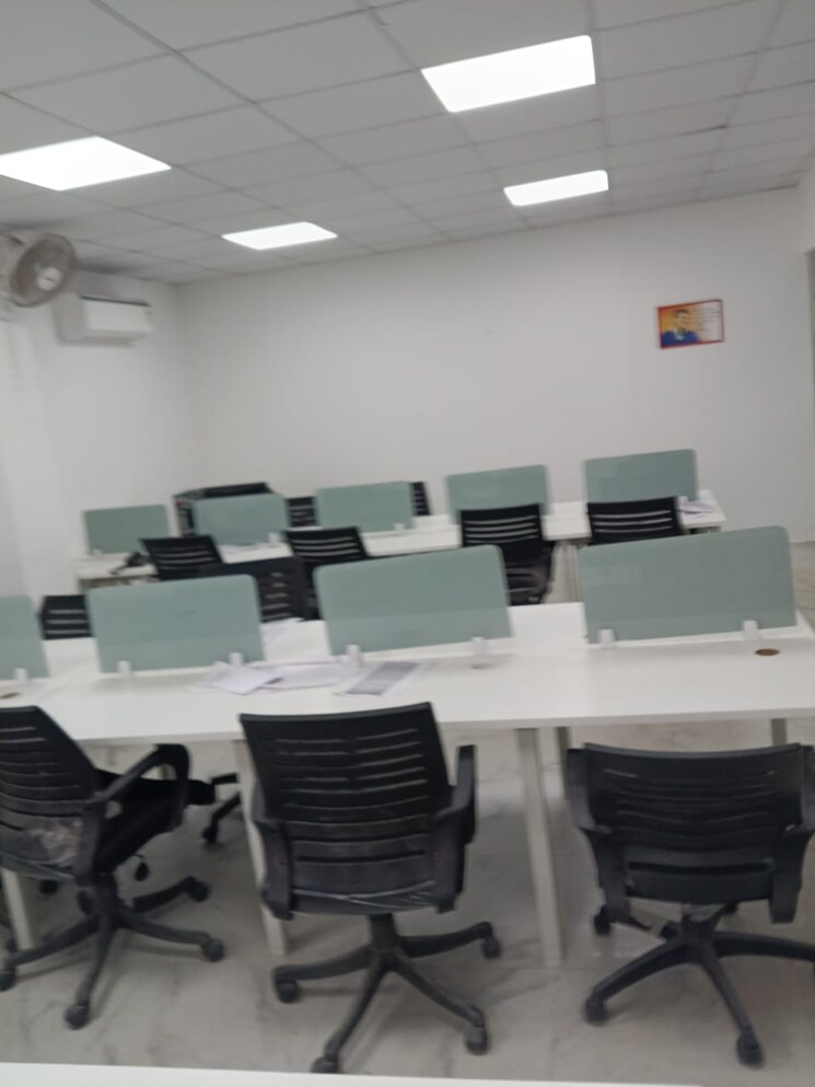 Team Area, sector 4 Commercial Office Space in IT/SEZ 500 Sq.Ft. In Sector 4 Noida 9299124