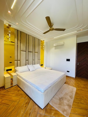 Bedroom in 3 BHK Builder Floor at BPTP Astaire Gardens, Sector 70a – for Sale