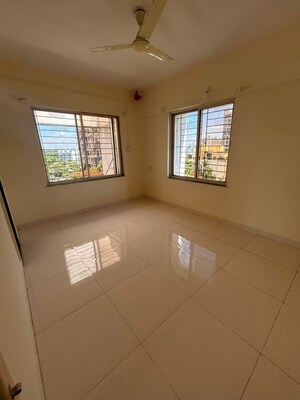 Room in 2 BHK Apartment at Sai Vaibhav Pune, Pimple Saudagar – for Sale