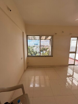Room in 2 BHK Apartment at Sai Vaibhav Pune, Pimple Saudagar – for Sale
