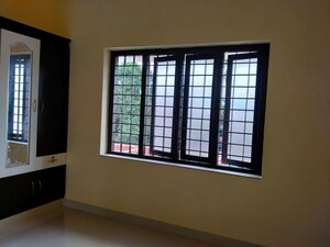 Room in 3 BHK Independent House at Kuttoor – for Sale