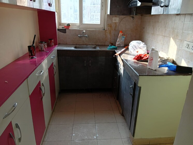 Kitchen, klj-platinum-heights 2 Bedroom 652 Sq.Ft. Apartment In Sector 77 Faridabad 9299182