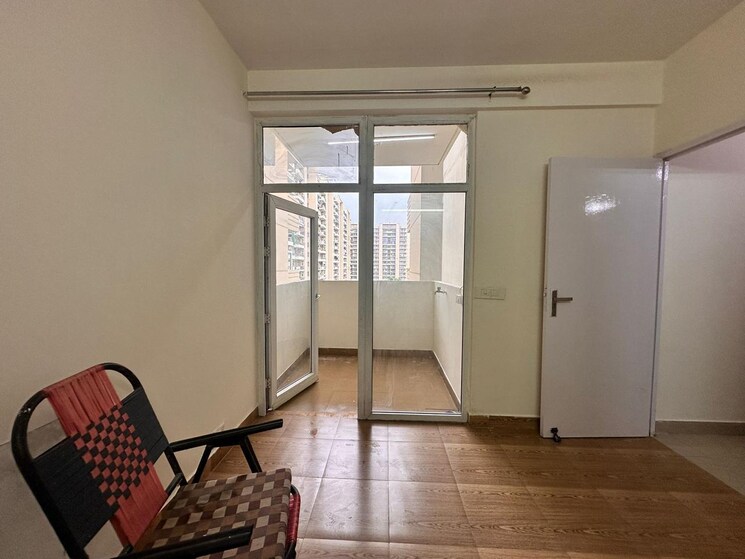 Room, tulip-lemon 2 Bedroom 540 Sq.Ft. Apartment In Sector 69 Gurgaon 9299195