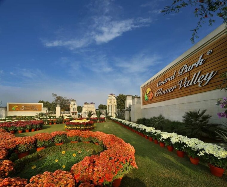 Exterior View, central-park-flower-valley-aqua-front-towers 4 Bedroom 2600 Sq.Ft. Apartment In Sohna Sector 33 Gurgaon 9299222