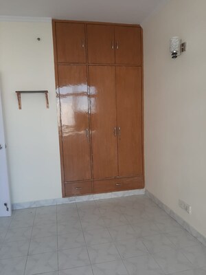 Room in 2 BHK Apartment at Pyramid Urban Homes, Sector 70a – for Rent