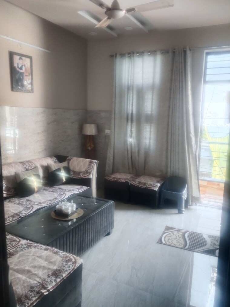 Living Room, sector 87 3 Bedroom 75 Sq.Yd. Independent House In Sector 87 Faridabad 9299257