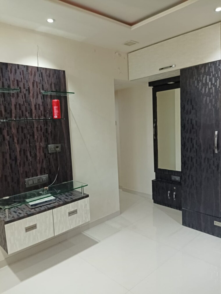 Bedroom, dheeraj-valley 2 Bedroom 900 Sq.Ft. Apartment In Goregaon East Mumbai 9299265