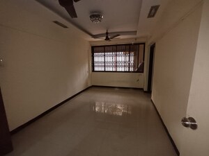 2.5 BHK Apartment For Rent in Vashi Sector 14