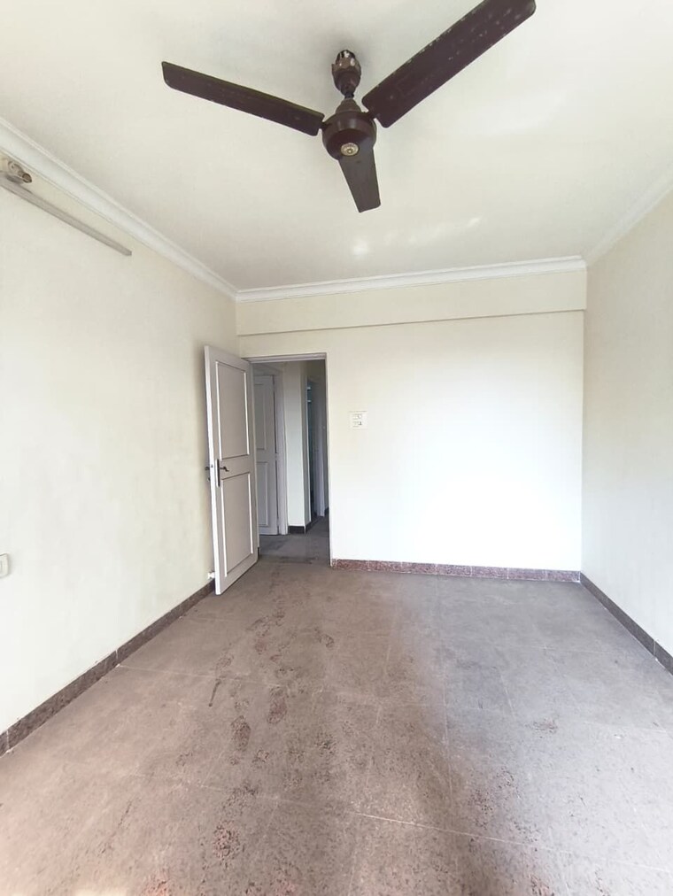 Room, aster-tower 3 Bedroom 1500 Sq.Ft. Apartment In Goregaon East Mumbai 9299354