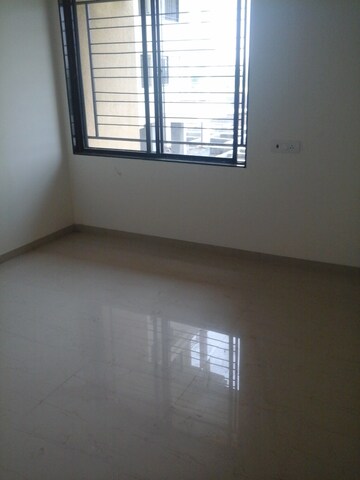 Room in 2 BHK Apartment at Yashoda Golden Trellis, Balewadi – for Rent