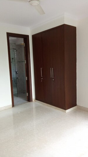 Room in 4 BHK Builder Floor at East Of Kailash – for Rent