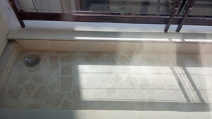 Furnished Amenities in 4 BHK Builder Floor at East Of Kailash – for Rent