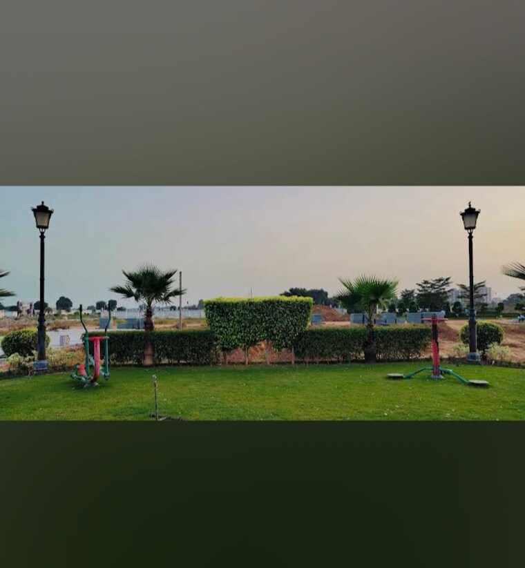 Garden, meffier-golden-park  145 Sq.Yd. Plot In Sohna Sector 4 Gurgaon 9299451