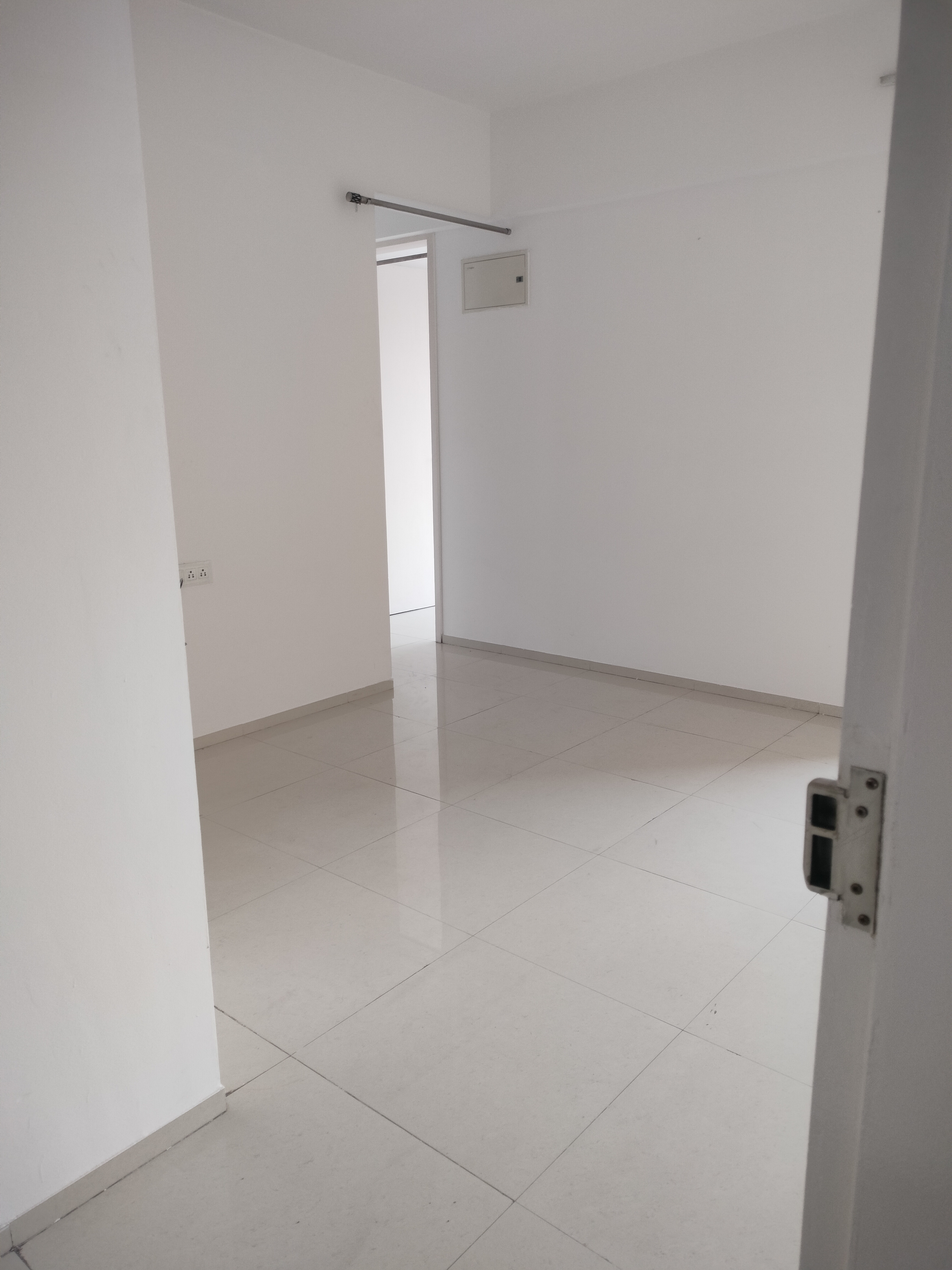 2 BHK 1050 Sq.Ft. Apartment in Shreyas Palladium Grand