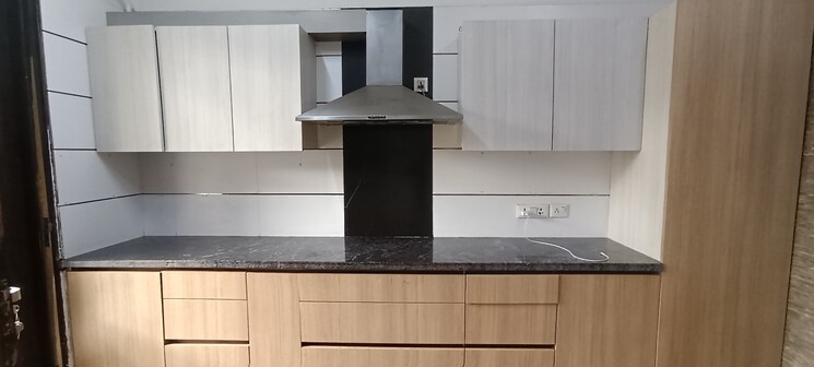 Kitchen, dlf-royale-residences 6+ Bedroom 7500 Sq.Ft. Builder Floor In Dlf Phase I Gurgaon 9299489