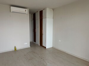 Room in 3 BHK Apartment at M3M Heights, Sector 65 – for Rent