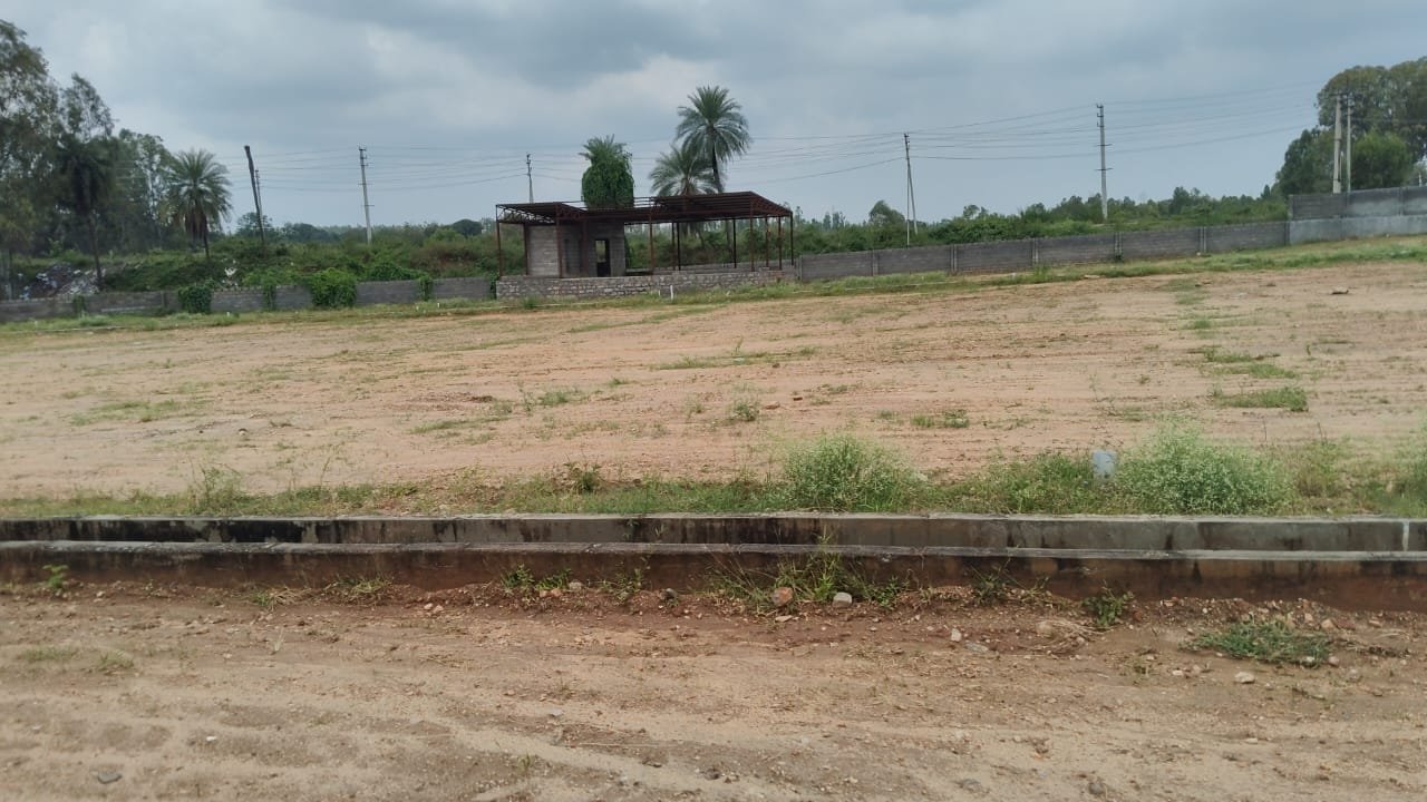 Plot For Sale in Salarpuria Sattva Ashraya