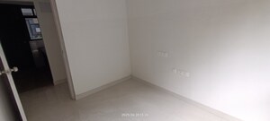 Room in 4 BHK Apartment at New Town Action AreA-Iii – for Rent