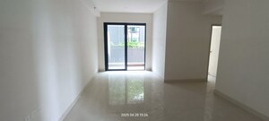 Room in 4 BHK Apartment at New Town Action AreA-Iii – for Rent