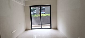 Room in 4 BHK Apartment at New Town Action AreA-Iii – for Rent