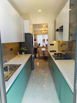 Kitchen in 3.5 BHK Apartment at Signature Global Daxin Vistas, Bhondsi – for Sale