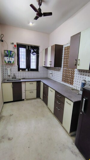 Kitchen in 3 BHK Apartment at Sector 43 – for Rent