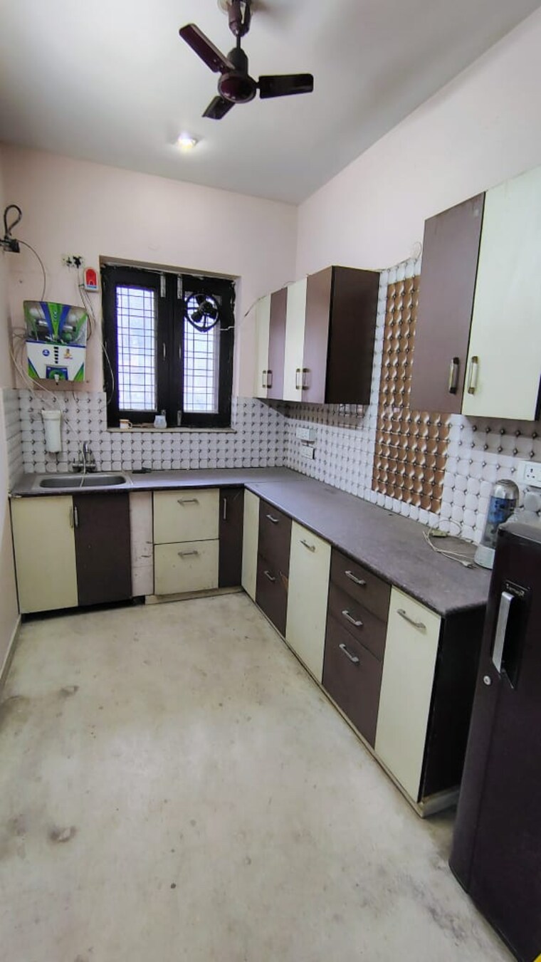 Kitchen, sector 43 3 Bedroom 1400 Sq.Ft. Apartment In Sector 43 Gurgaon 9299586