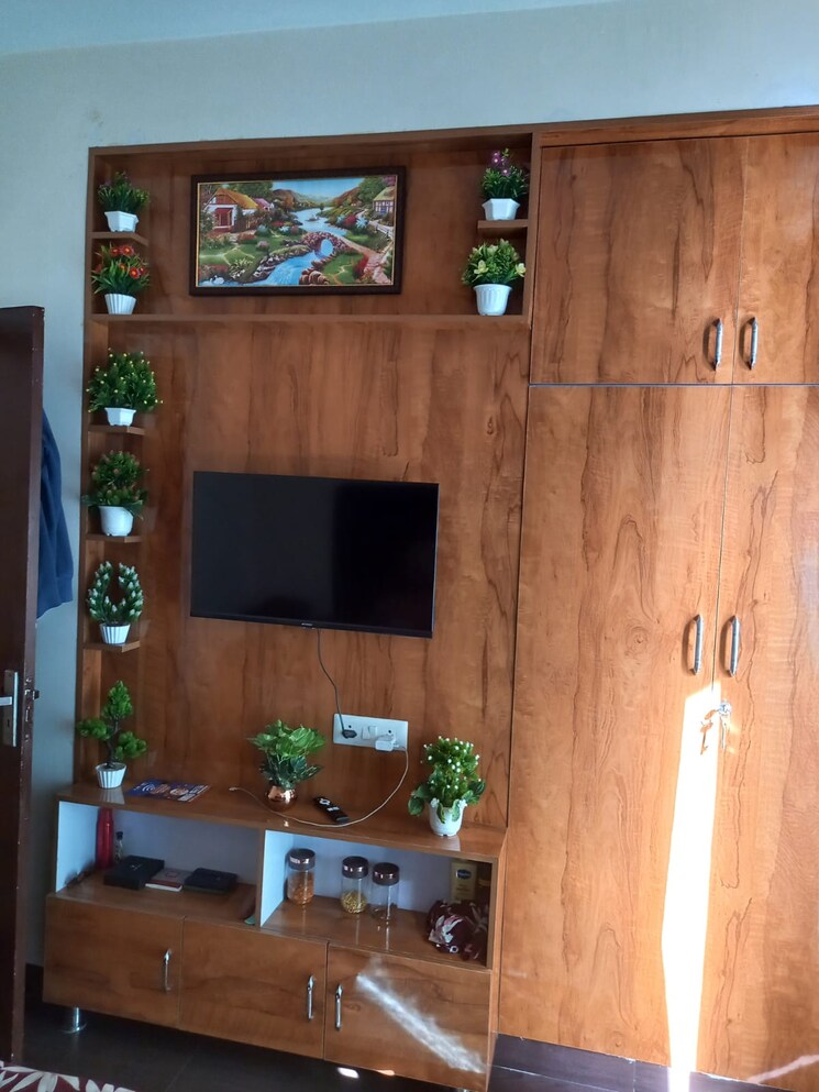 undefined, land-craft-metro-homes-phase-1 2 Bedroom 586 Sq.Ft. Apartment In Basantpur Saitli Ghaziabad 9299623