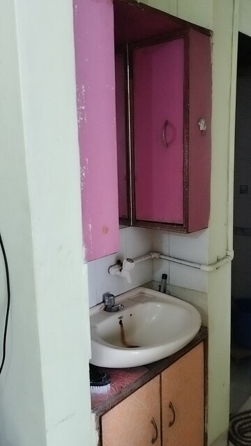 Bathroom in 1 BHK Apartment at Surobhi Kunj, Tingre Nagar – for Rent