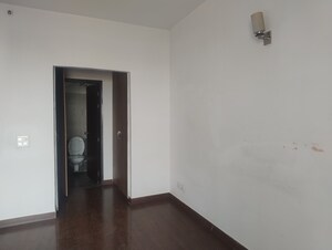 Room in 3 BHK Apartment at Umang Winter Hills, Sector 77 – for Rent