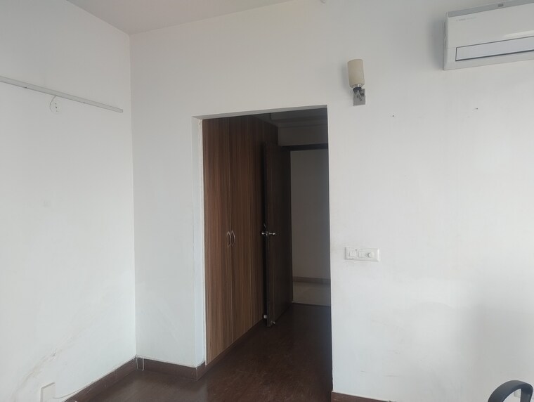 Room, umang-winter-hills 3 Bedroom 1940 Sq.Ft. Apartment In Sector 77 Gurgaon 9299605