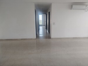 Room in 3 BHK Apartment at Umang Winter Hills, Sector 77 – for Rent