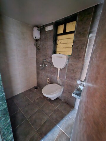 Master Bedroom in 1 BHK Apartment at Ekta Parksville Phase 2, Virar West – for Rent