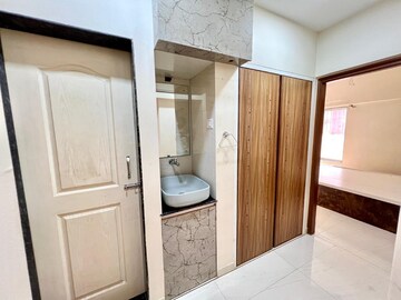 Bathroom in 2 BHK Apartment at Swaroop Residency, Ghatkopar East – for Sale