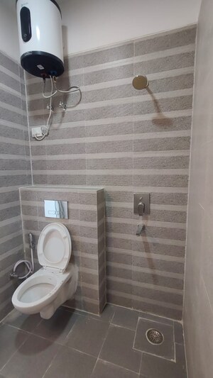 Bathroom in 2 BHK Apartment at Pareena Micasa, Sector 68 – for Rent