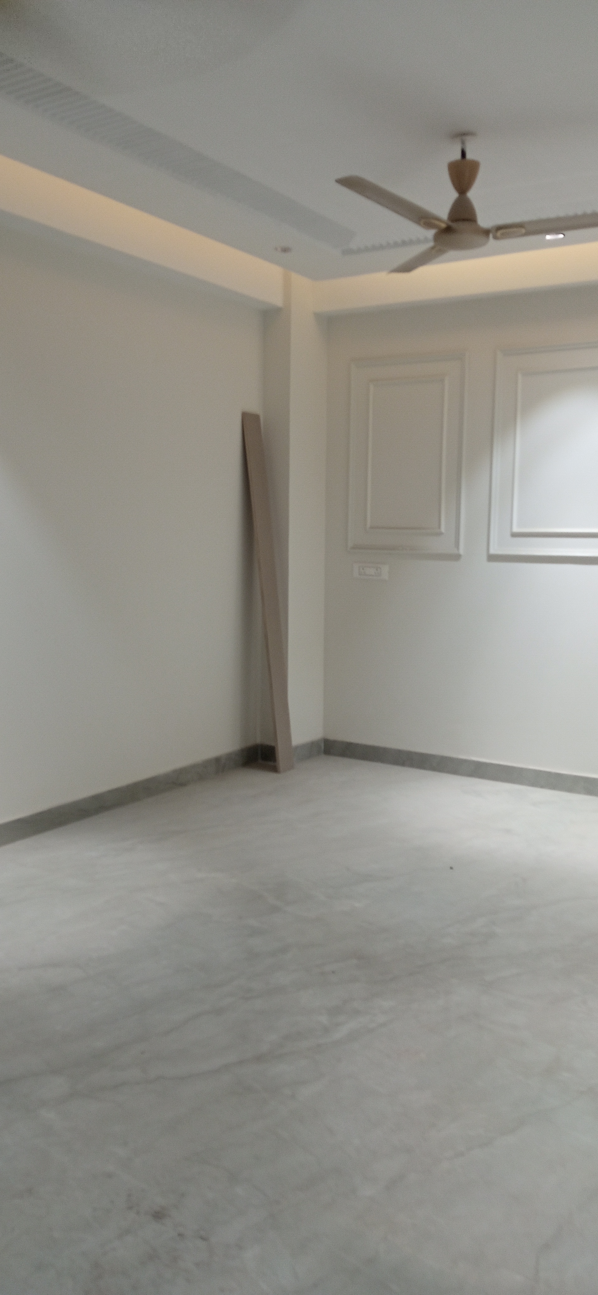 3 BHK Apartment For Rent in Mayur Vihar 1