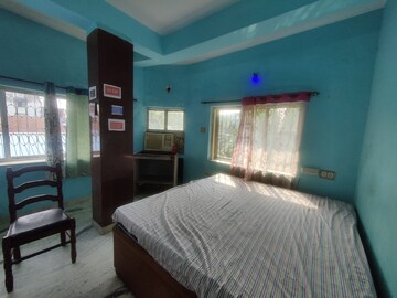 2 BHK Apartment For Rent in New Alipore