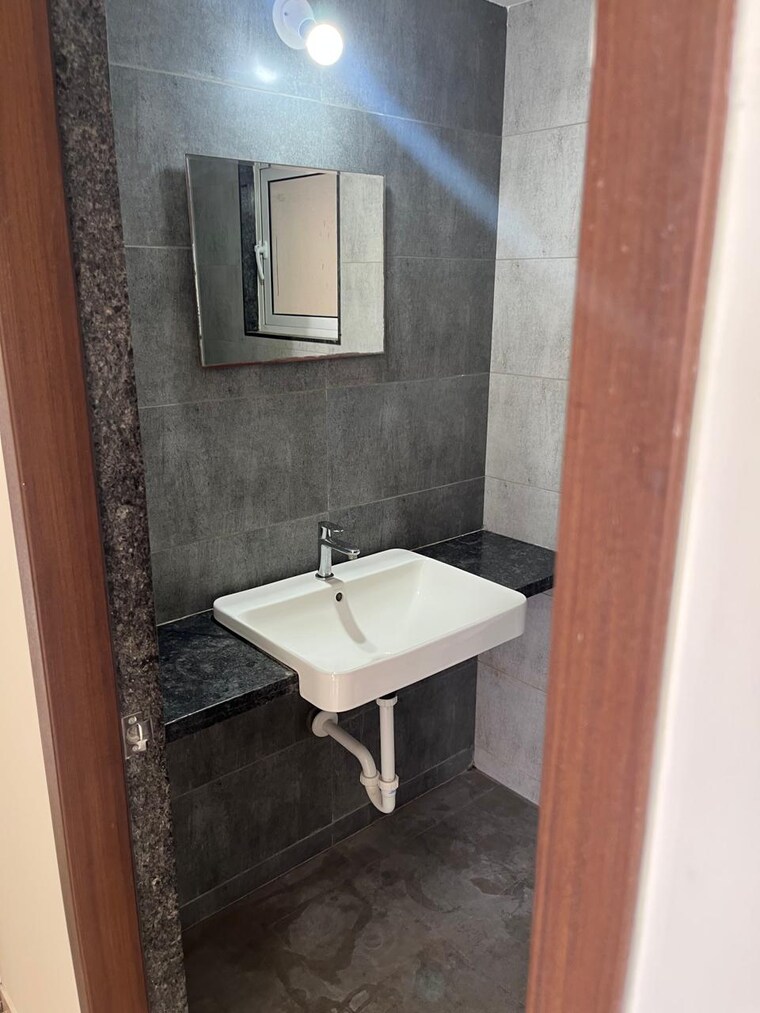Bathroom, pride-purple-park-connect 2 Bedroom 732 Sq.Ft. Apartment In Hinjewadi Pune 9299700