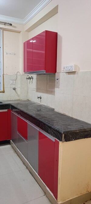 Kitchen in 3 BHK Apartment at Eldeco Eternia, Sitapur Road – for Rent