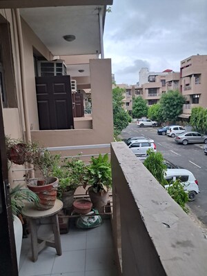 Balcony in 2 BHK Builder Floor at SS The Lilac, Sector 49 – for Rent