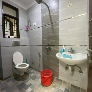 Attached Bathroom in 2 BHK Builder Floor at Chattarpur – for Rent