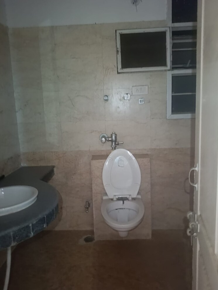Bathroom, eldeco-eternia 3 Bedroom 1650 Sq.Ft. Apartment In Sitapur Road Lucknow 9299727