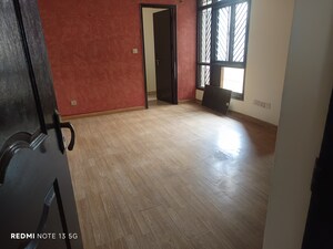 Room in 3 BHK Apartment at ATS Green Village, Sector 93a – for Rent