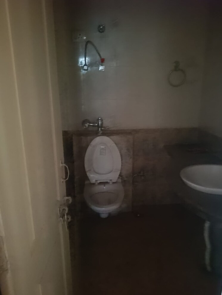 Bathroom, eldeco-eternia 3 Bedroom 1615 Sq.Ft. Apartment In Sitapur Road Lucknow 9299772