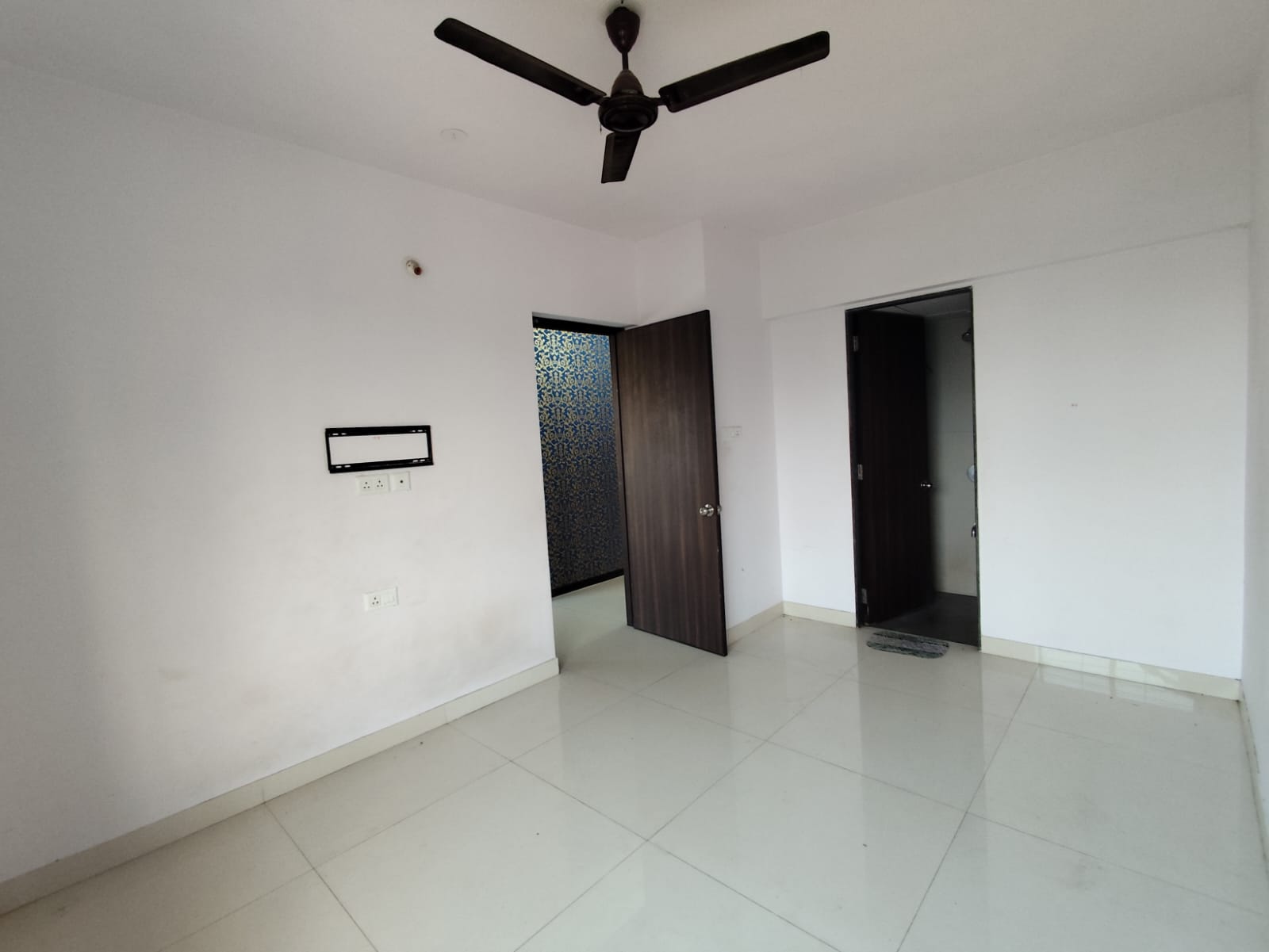 2 BHK + Pooja Room 410 Sq.Ft. Apartment in Trupti CHS Anand Nagar